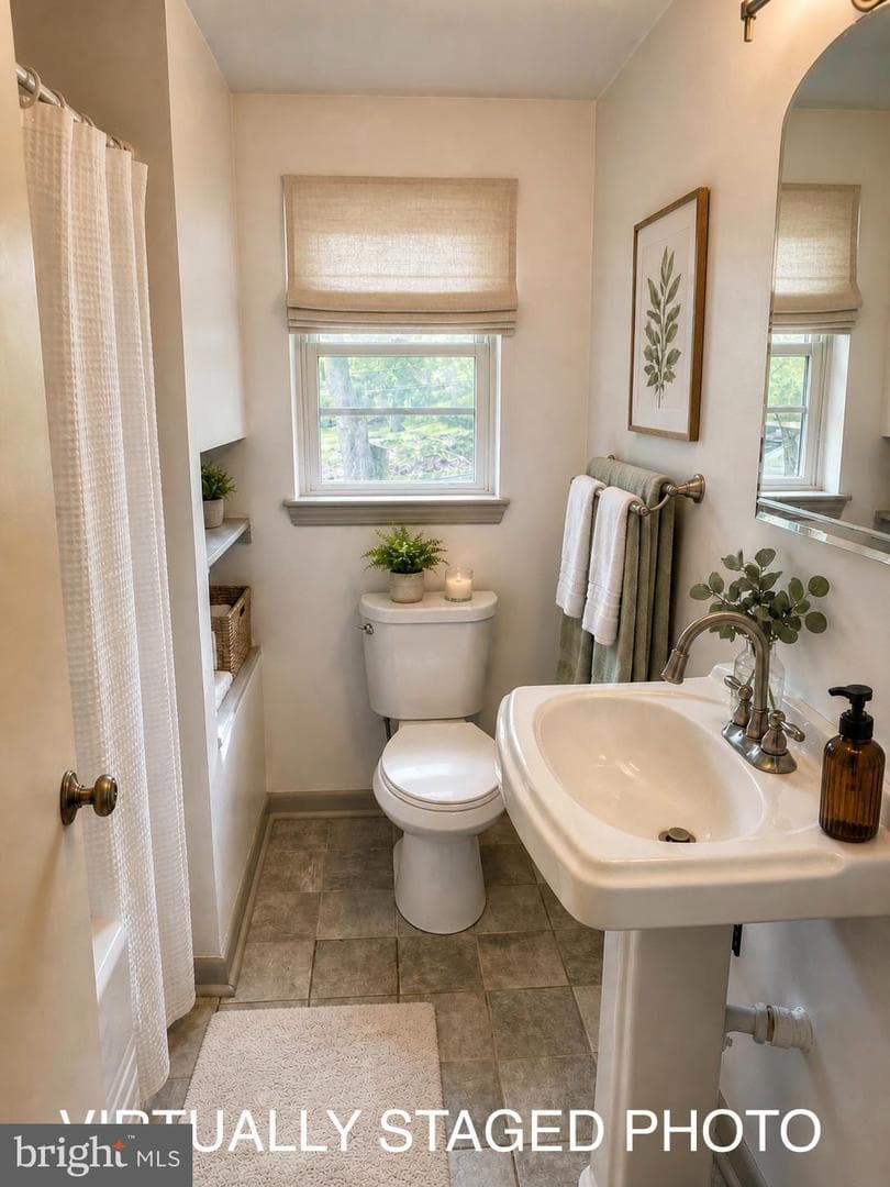 610 Georgian Place photo 23
