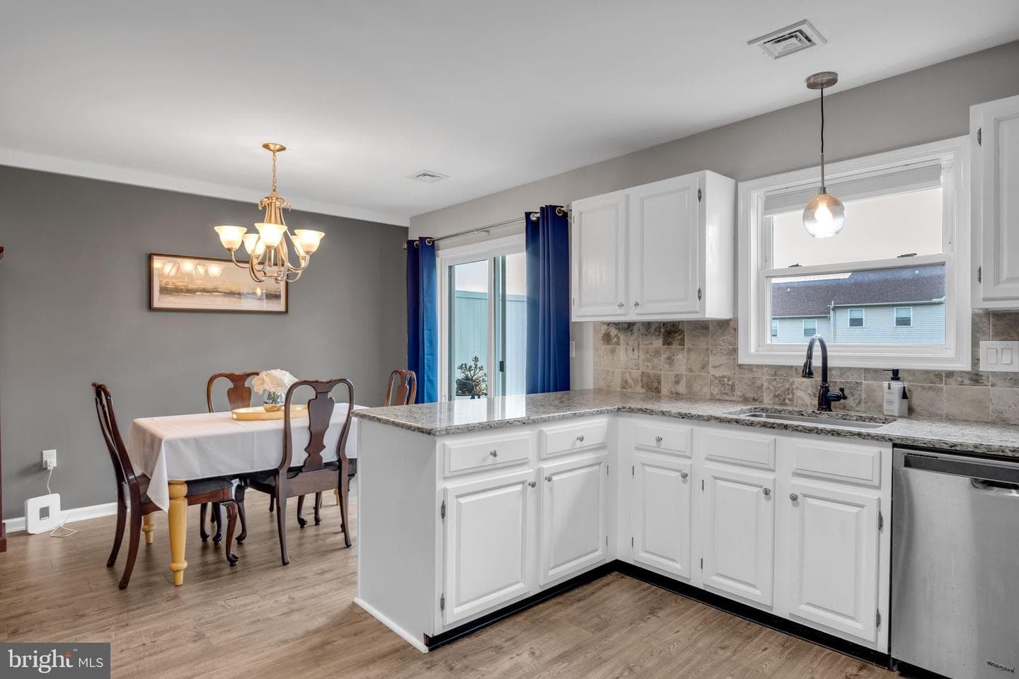 7251 Huntingdon Street photo 13