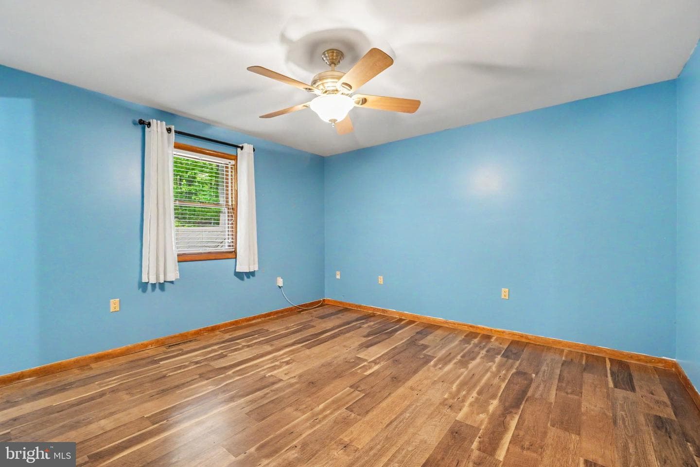 2656 Ellendale Road photo 9