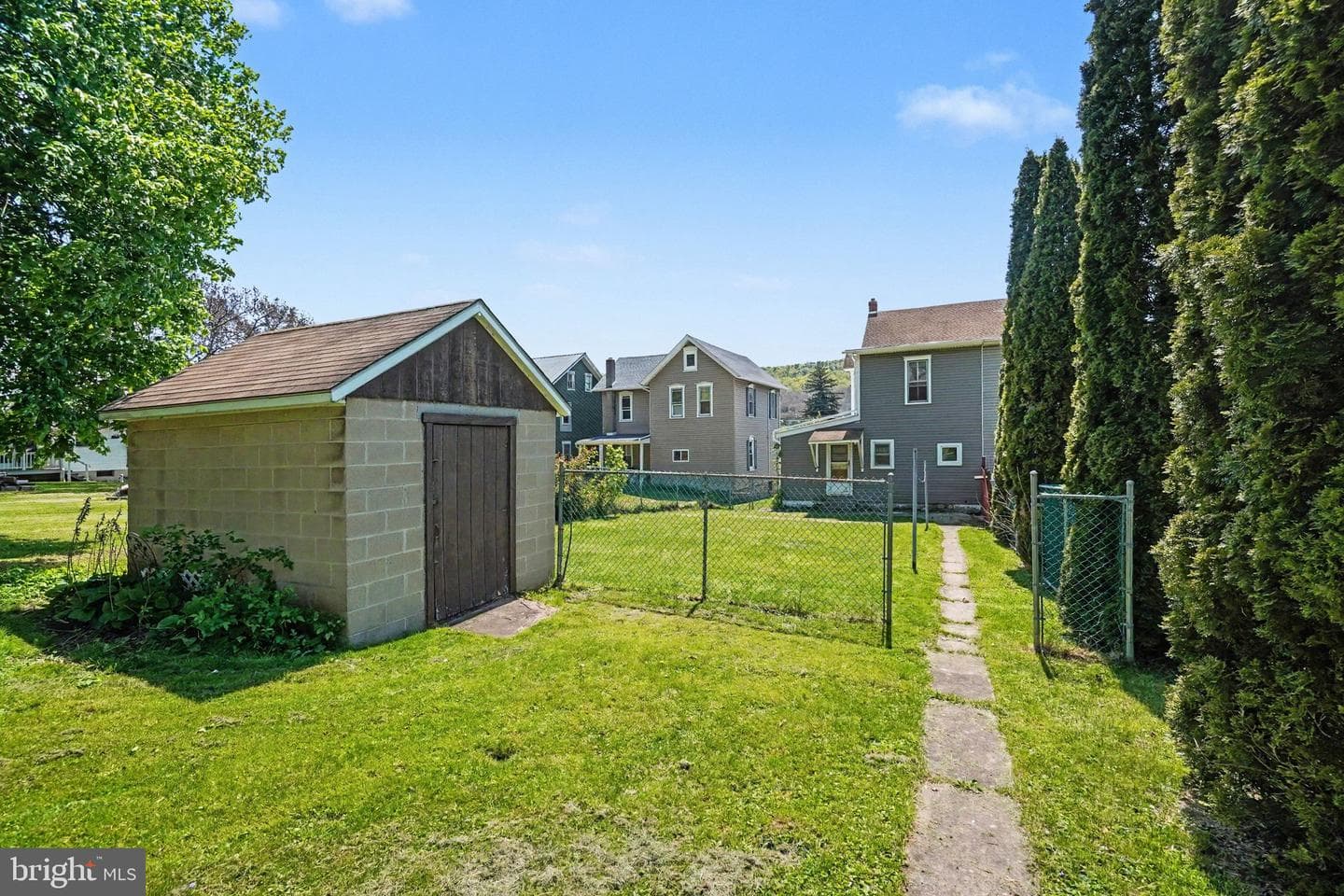 610 Pottsville Street photo 25