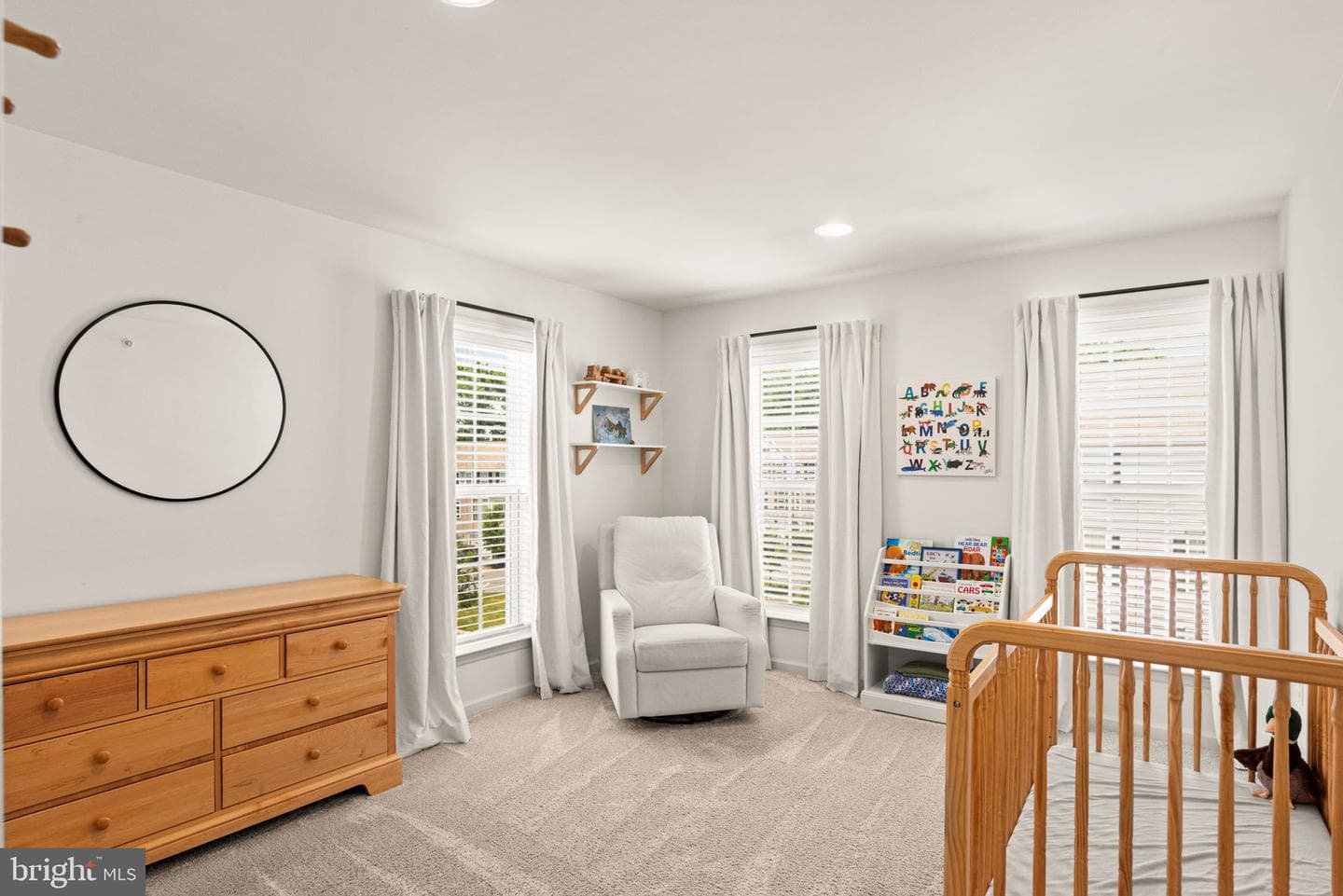 541 Fawn Lane photo 21