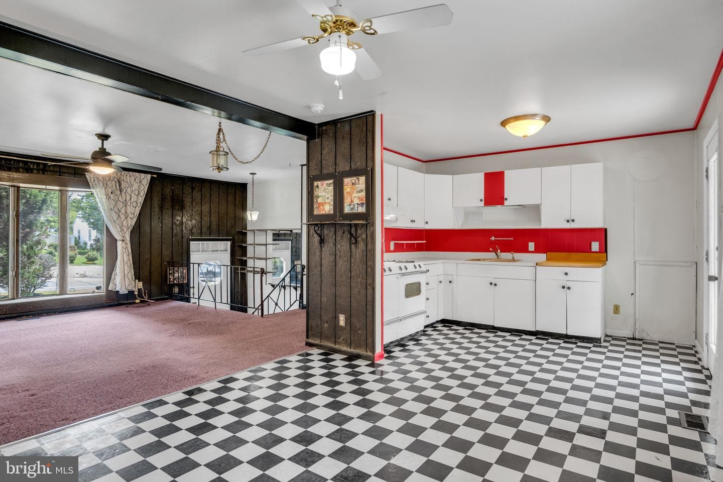 911 S Progress Avenue photo 13