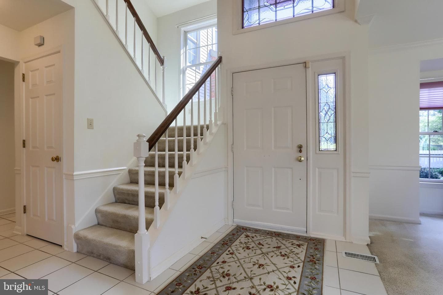 4 Cambridge Drive photo 8