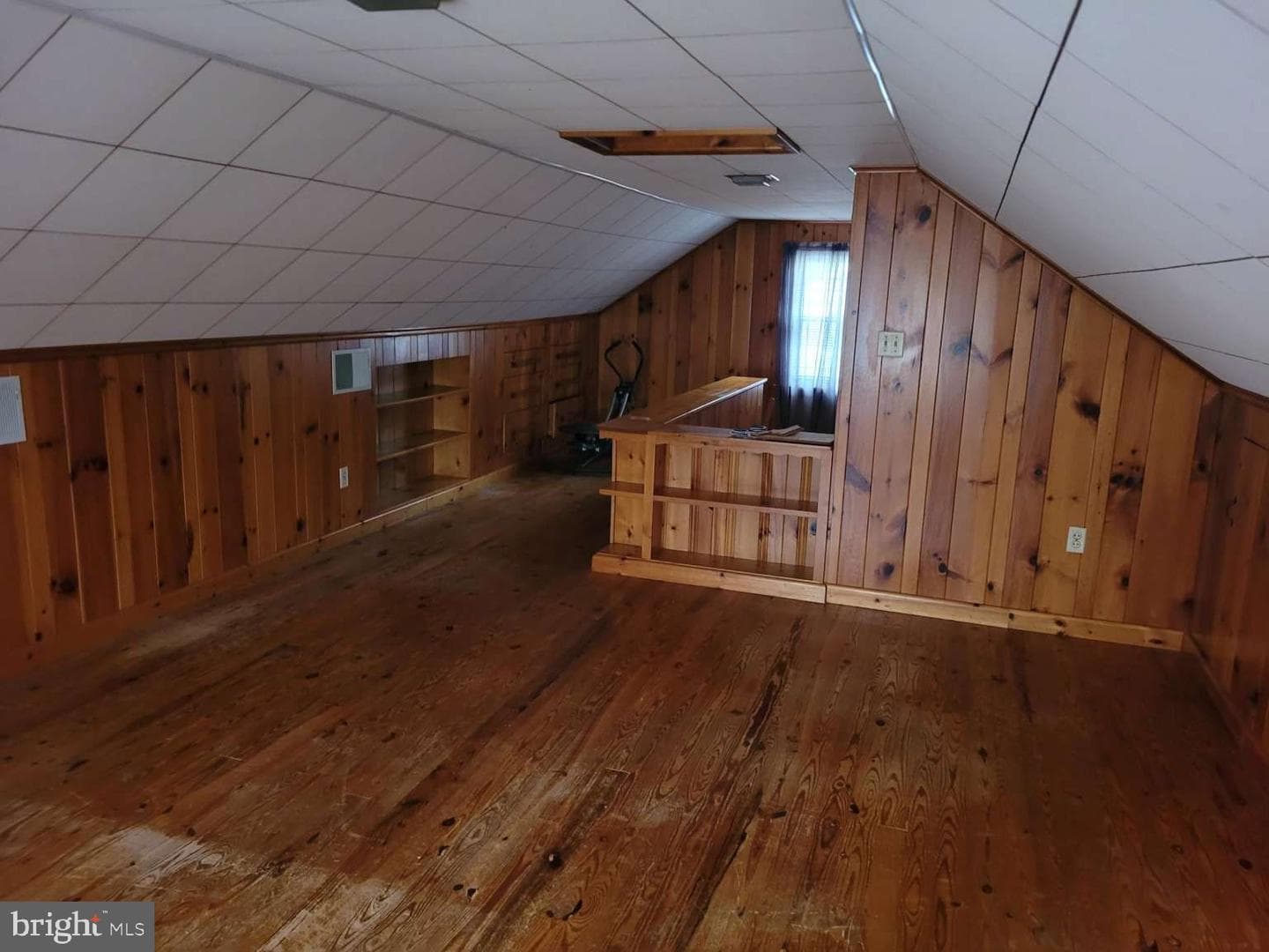 8111 Chambers Hill Road photo 14