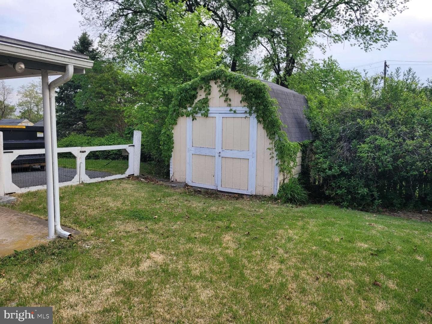 8111 Chambers Hill Road photo 19