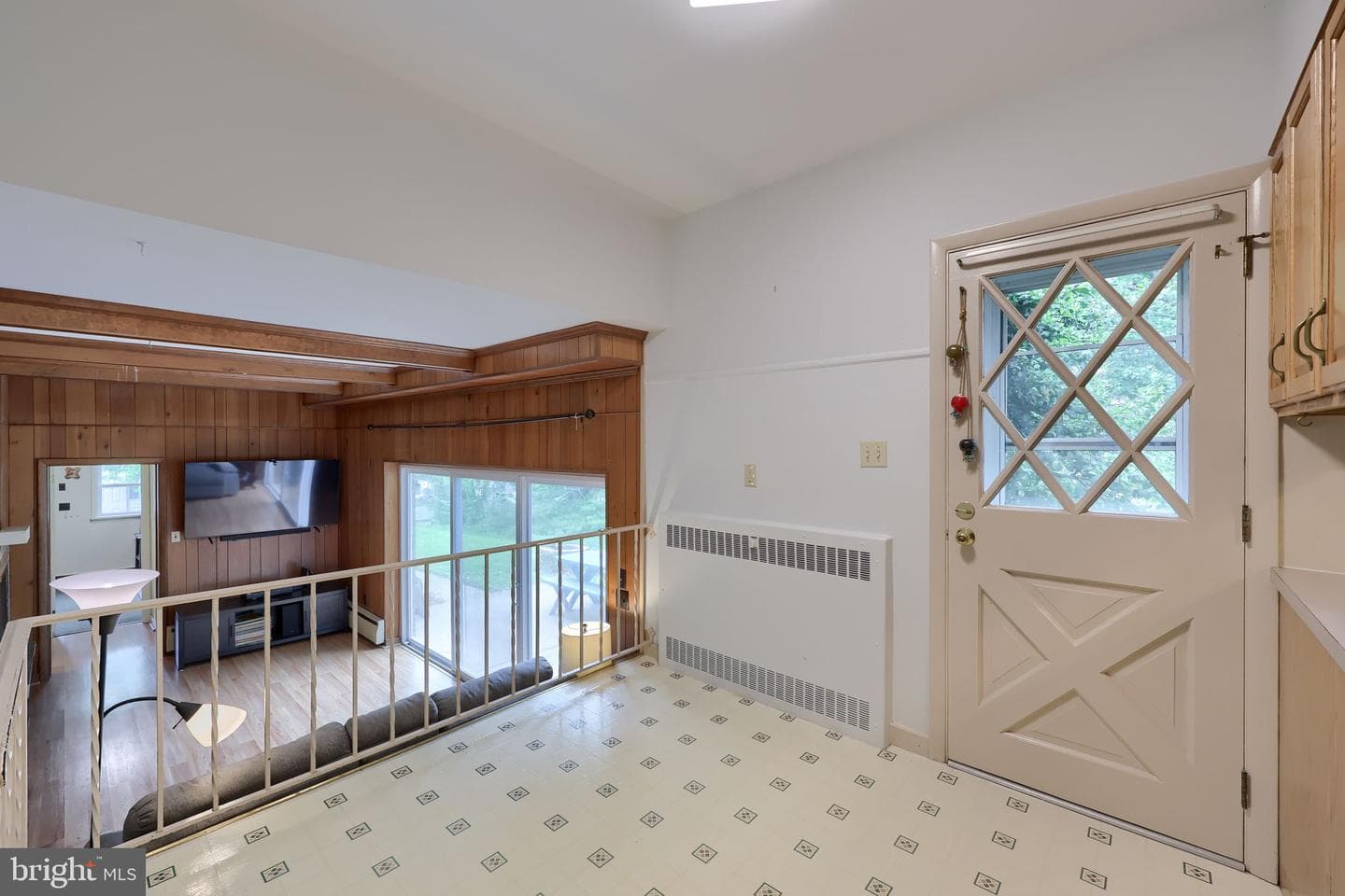 632 Adelia Street photo 24