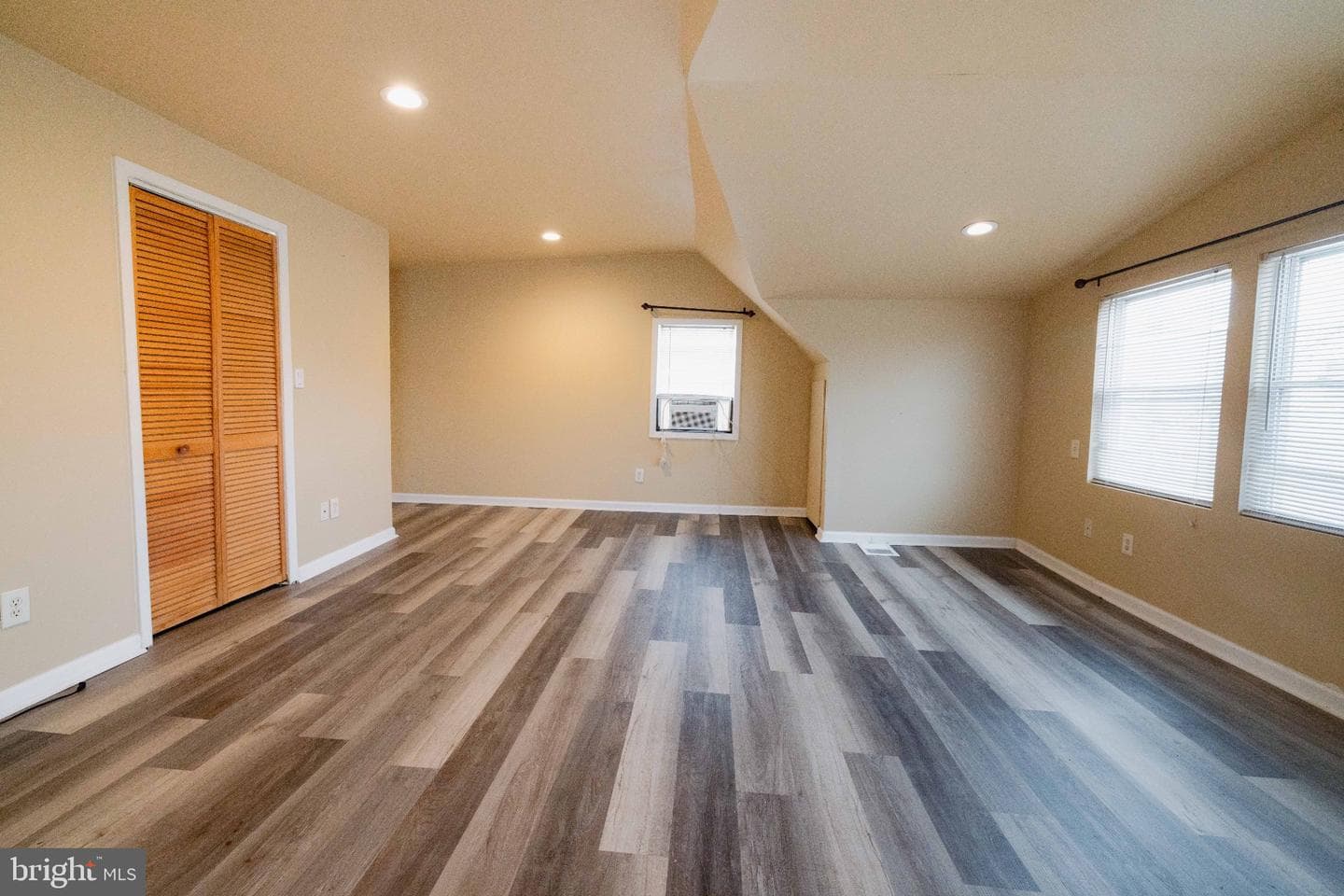 206 Beaver Road photo 21