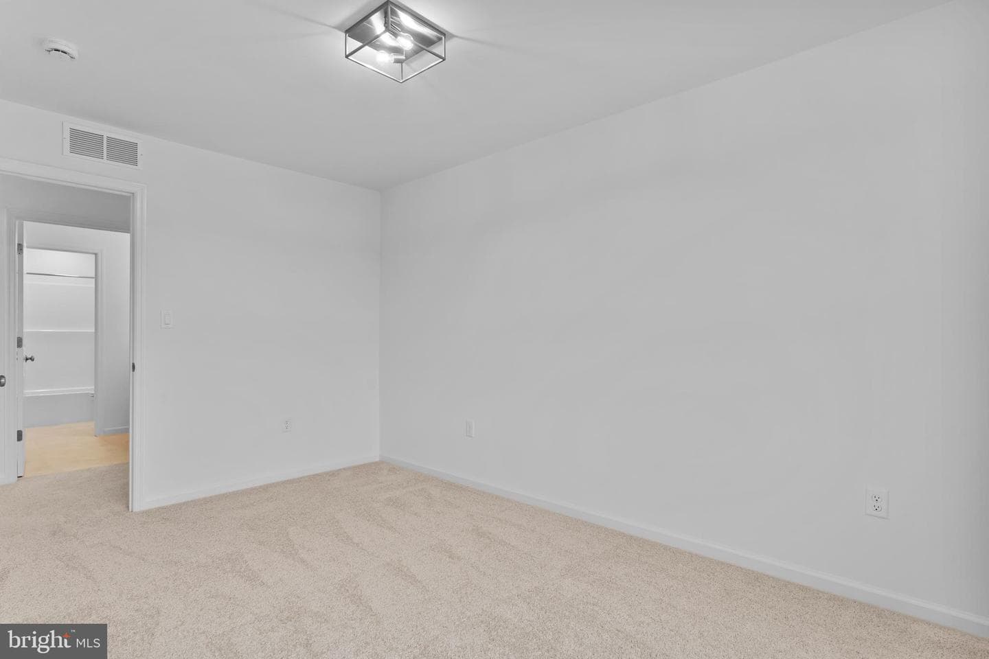 101 Wolfe Circle photo 21