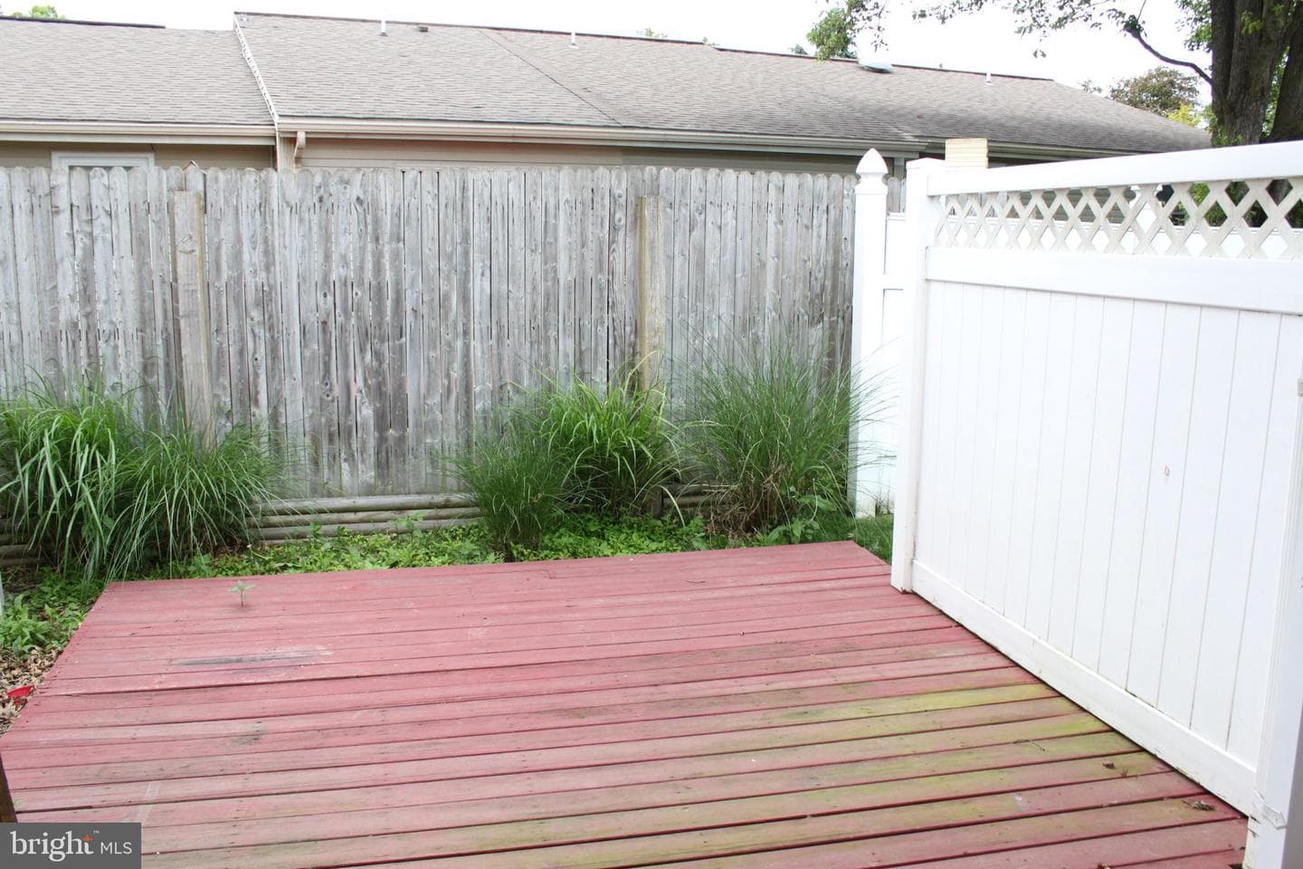 2021 Brentwood Drive photo 12