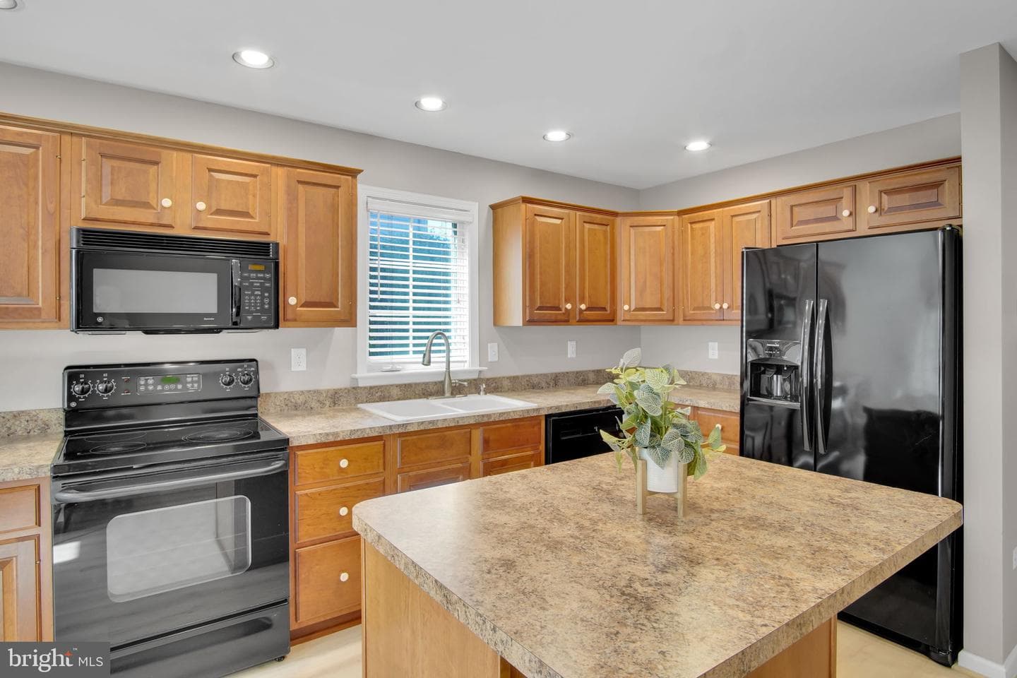 411 Northstar Drive photo 5