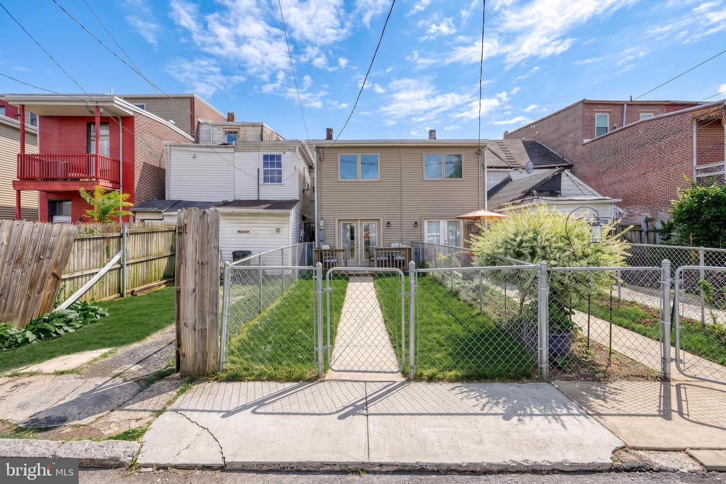 237 Hummel Street photo 32