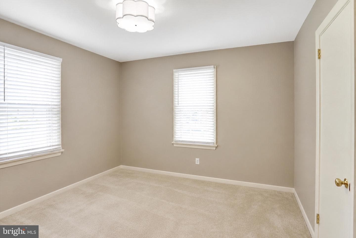 8164 Spruce Drive photo 23