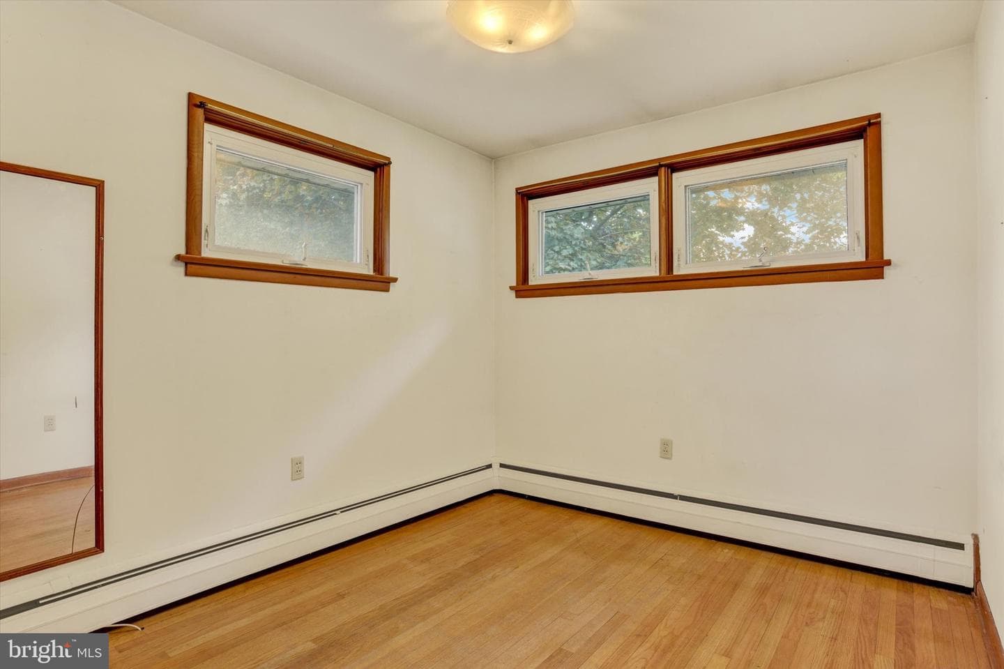 240 Walnut Street photo 7