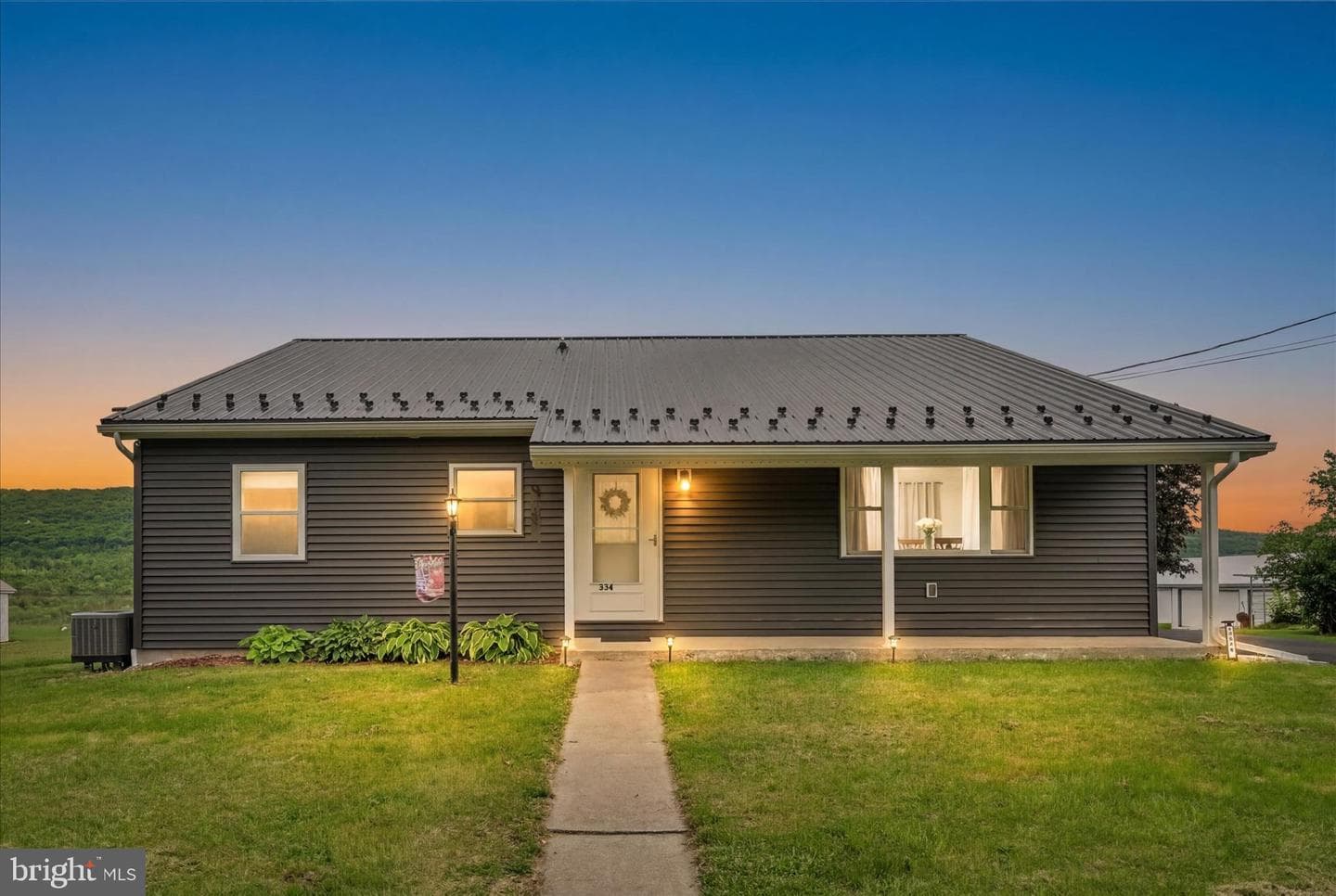334 E Market Street photo 1
