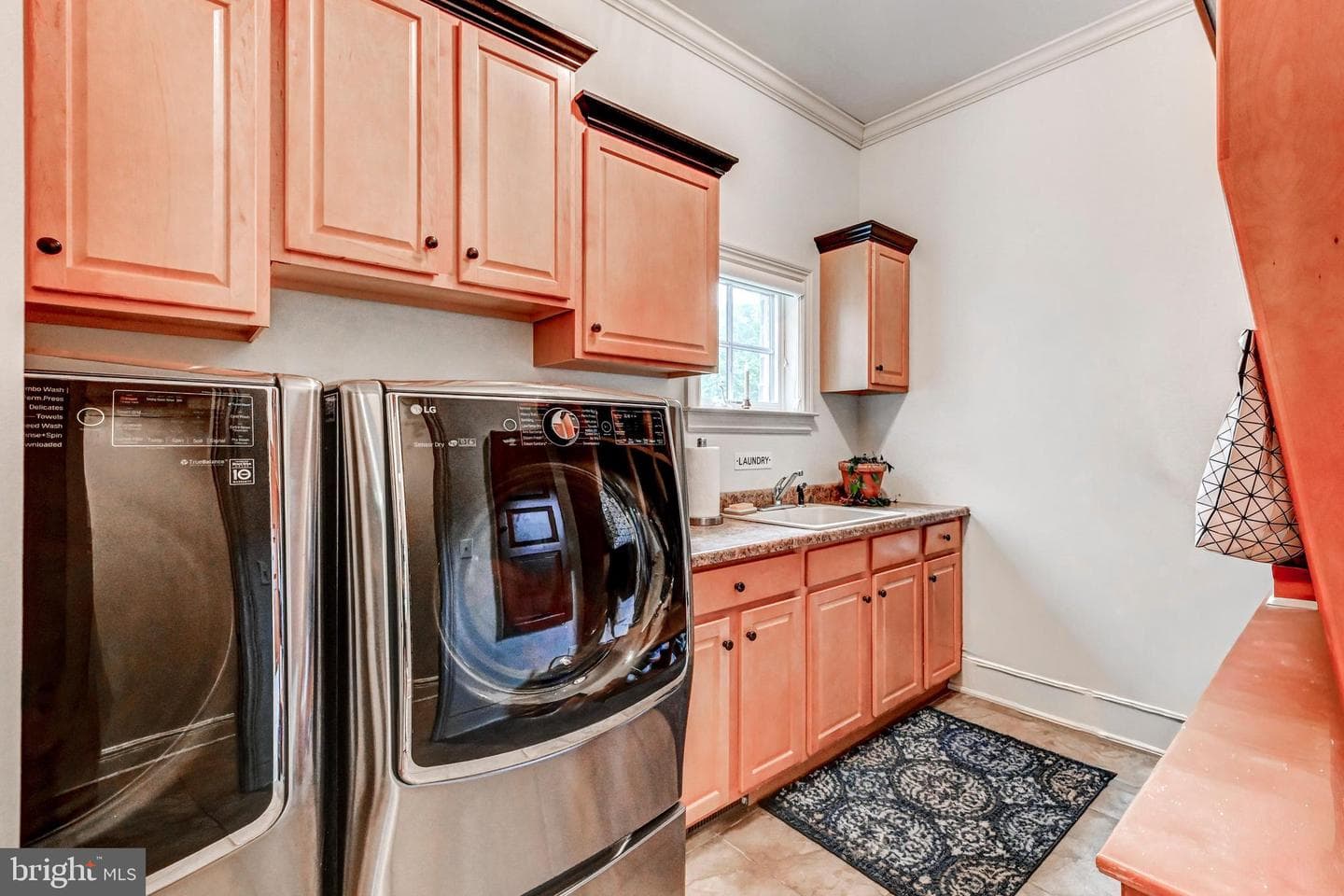 2411 Kensington Way photo 55