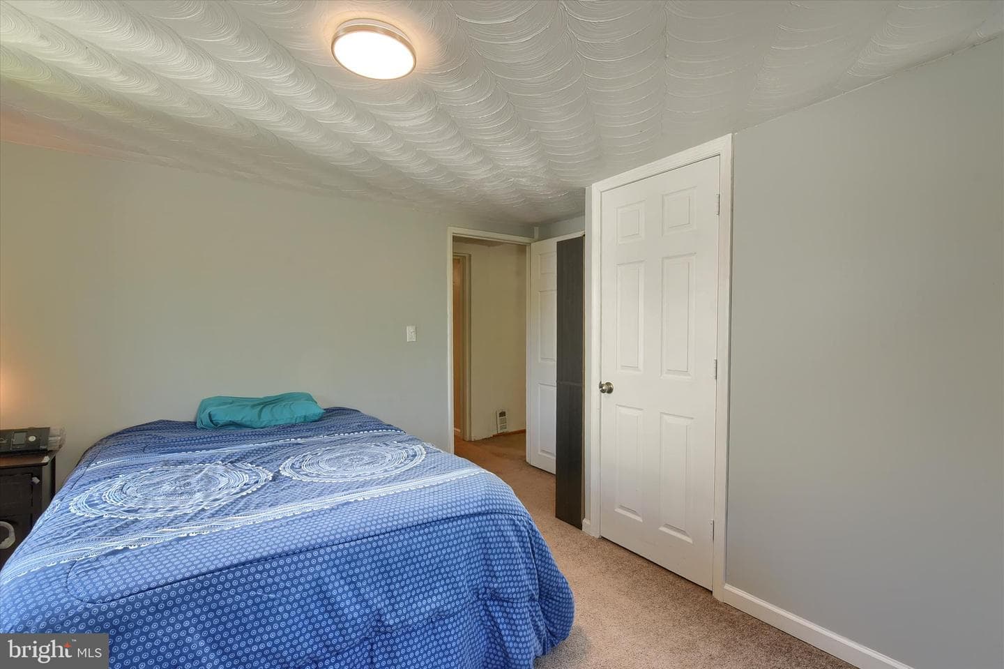 5615 River Rd photo 15