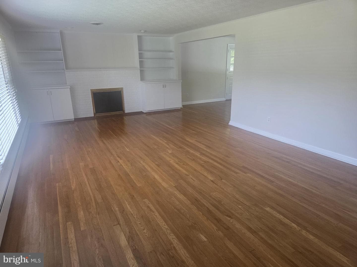 3814 Sunset Drive photo 2