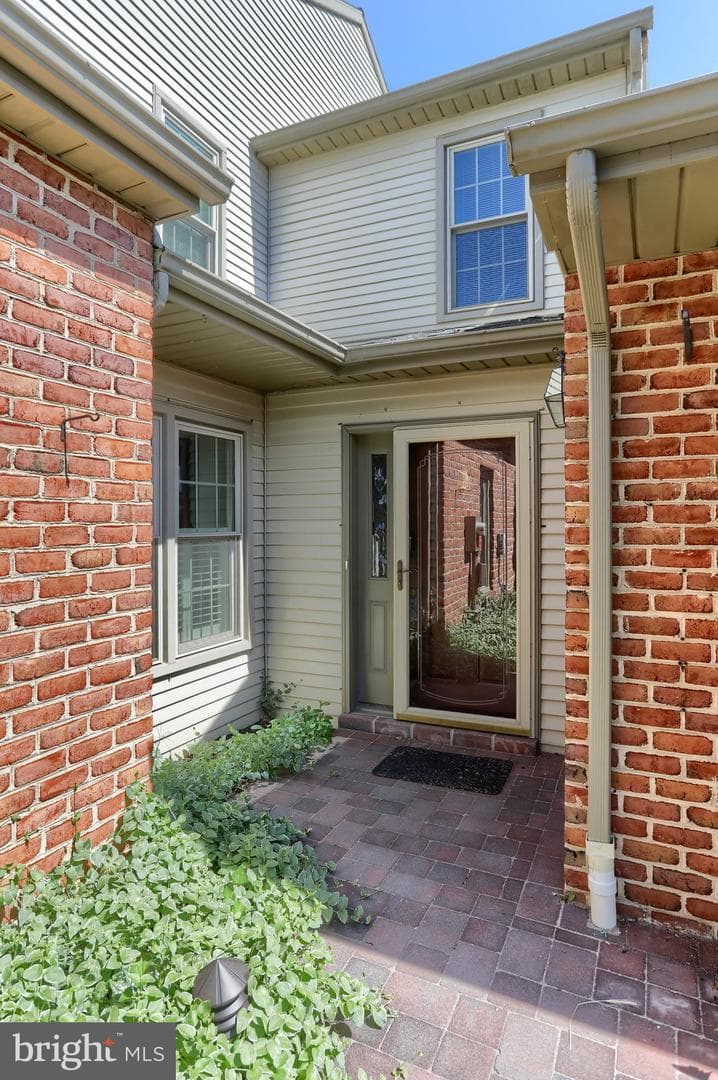 29 Cambridge Drive photo 8