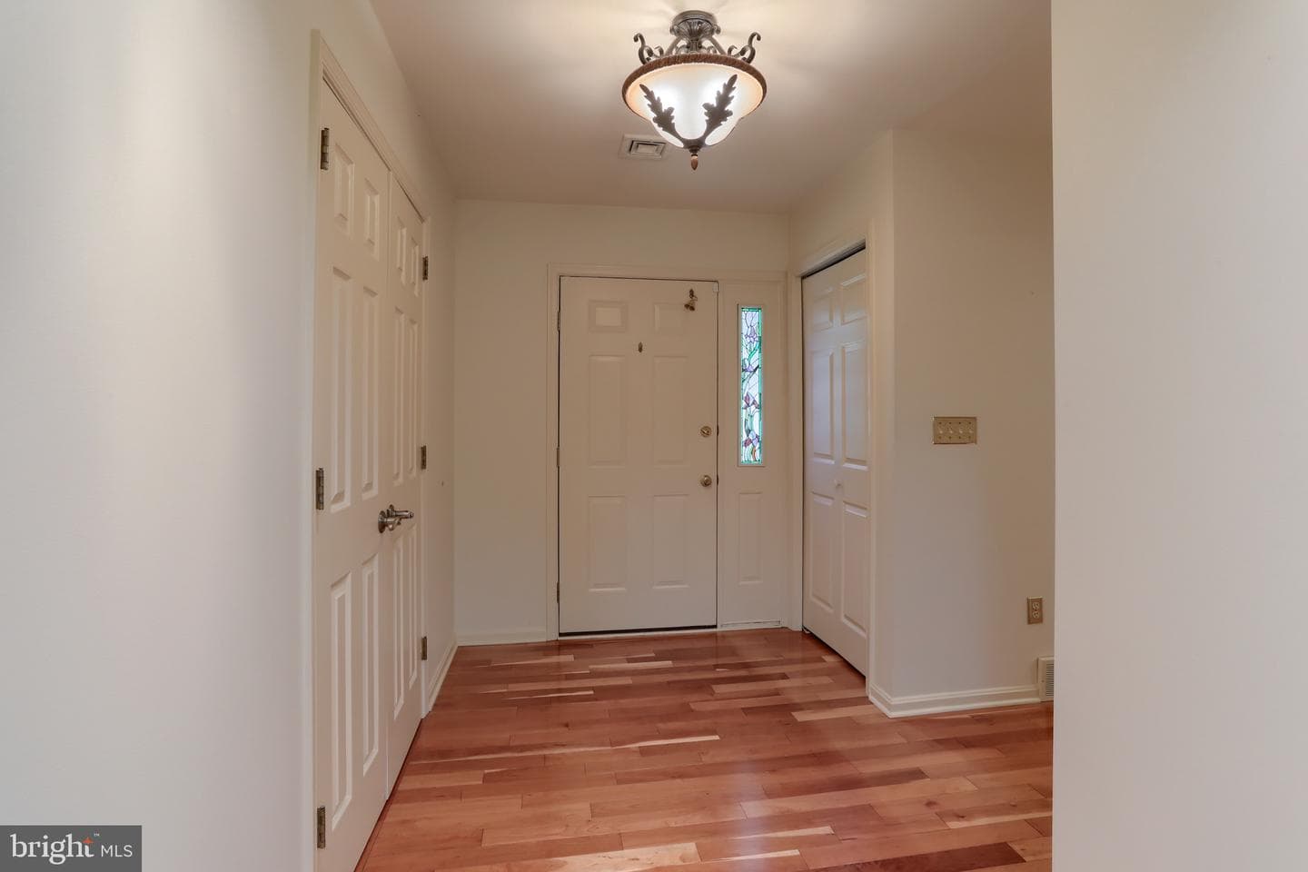 29 Cambridge Drive photo 9