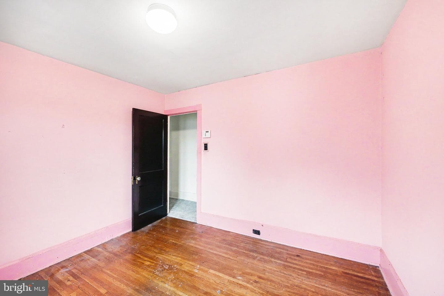 508 Graham Street photo 13