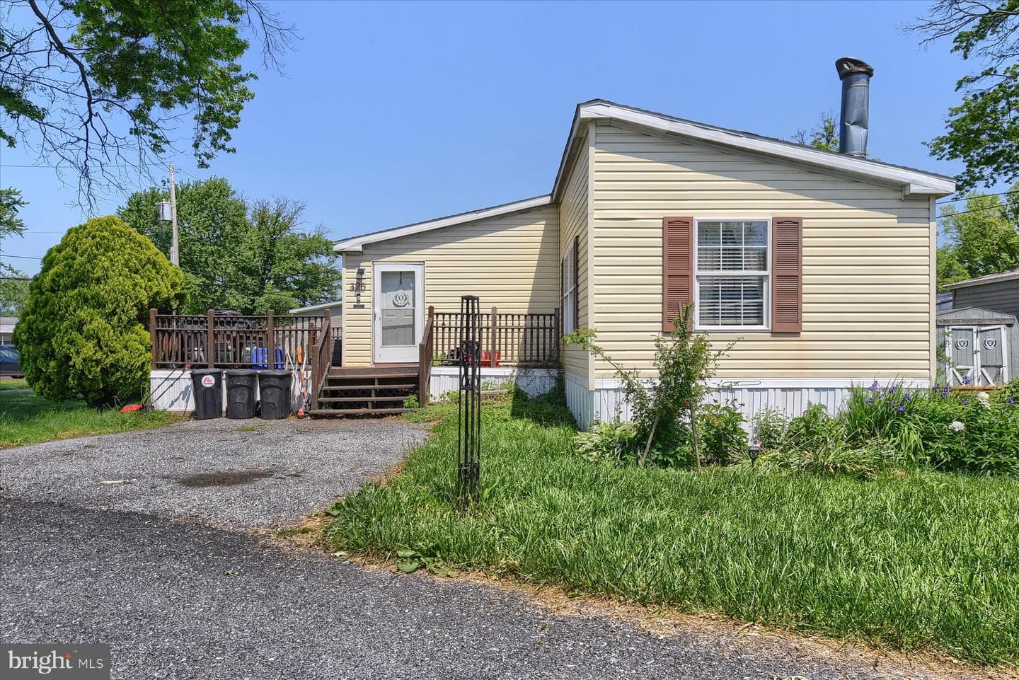 320 Caravan Ct photo 1