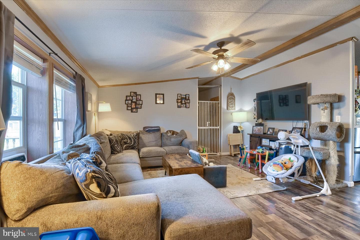 320 Caravan Ct photo 6