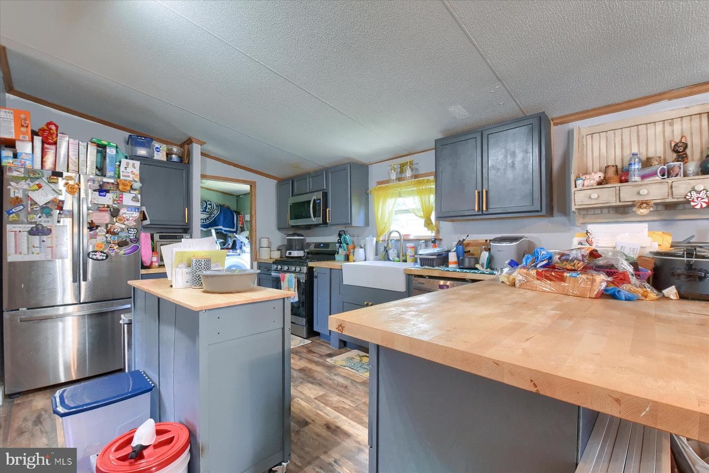 320 Caravan Ct photo 8