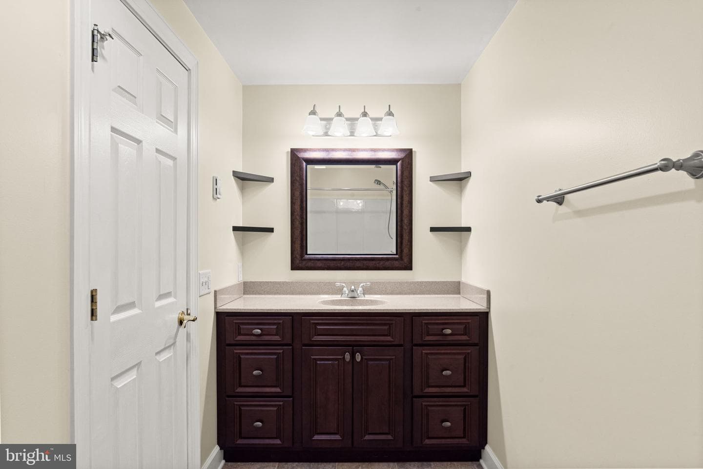 2450 Raleigh Road photo 40