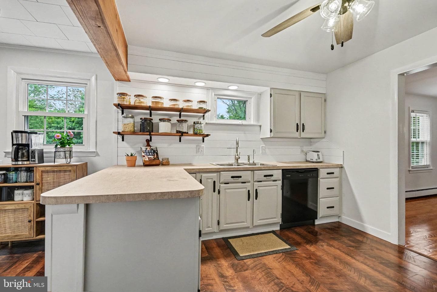 4305 Marblehead photo 6