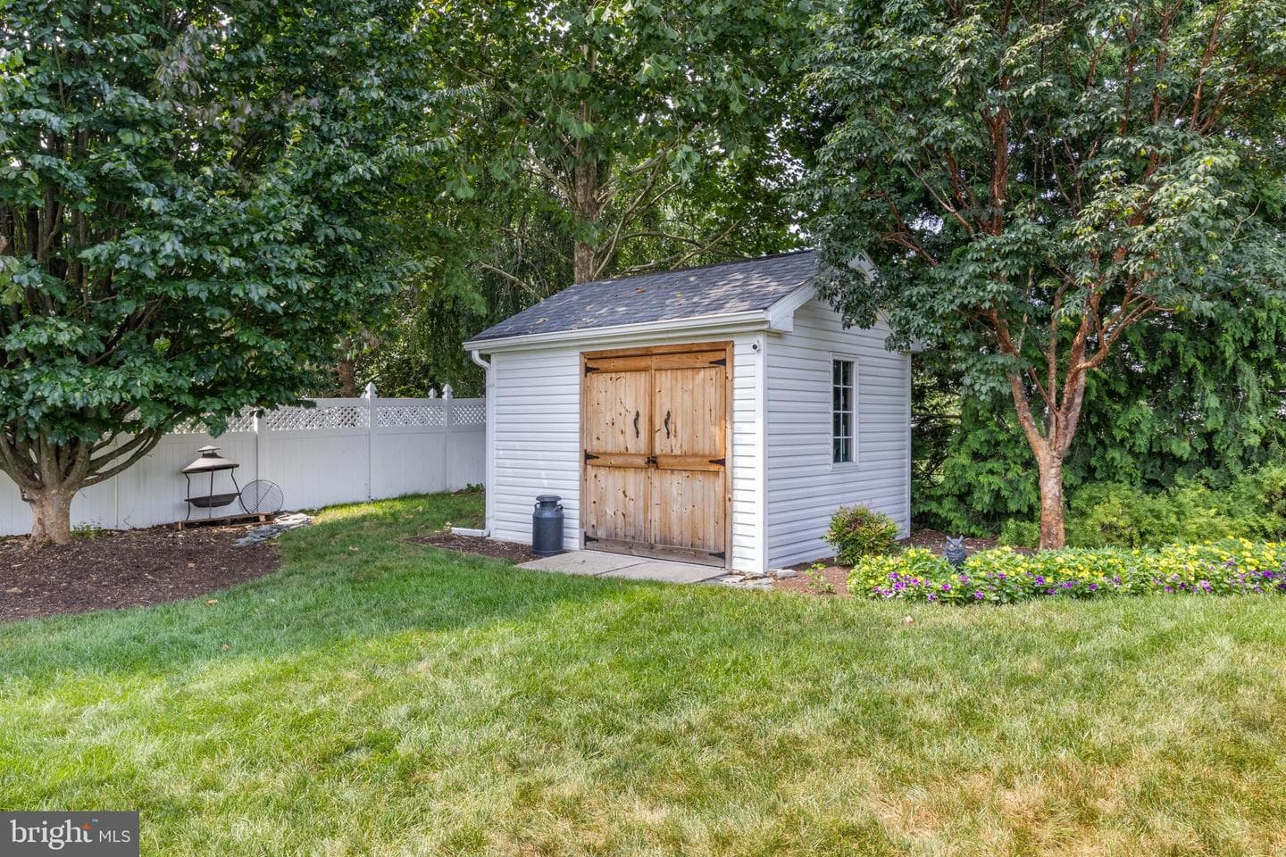 6414 Churchill Road photo 45