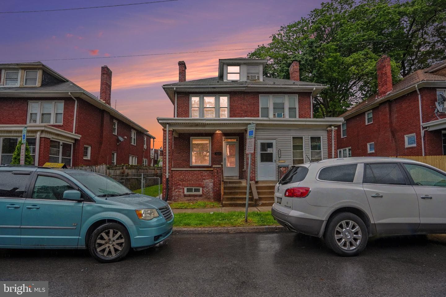 2717 Reel St photo 1