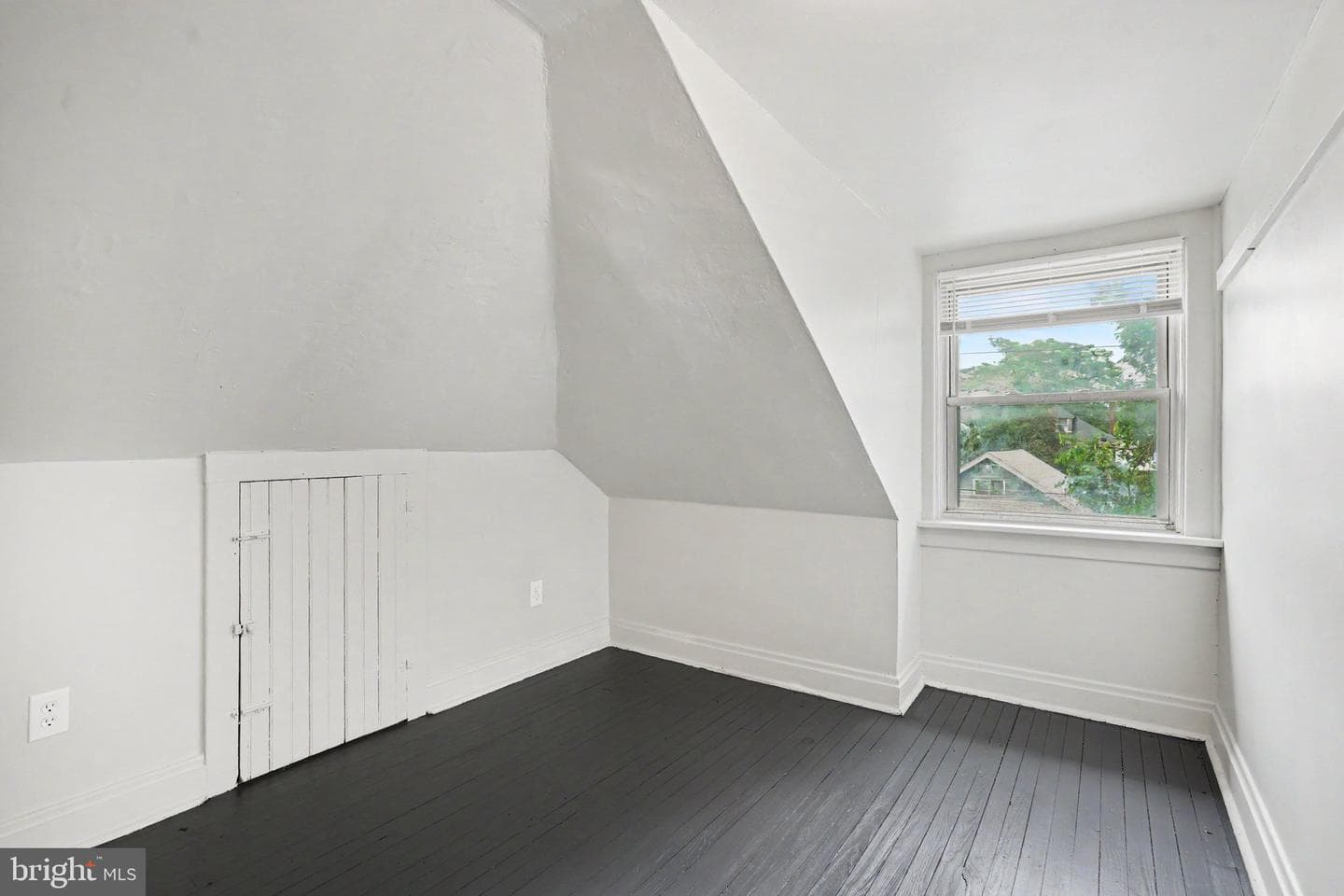 2717 Reel St photo 19