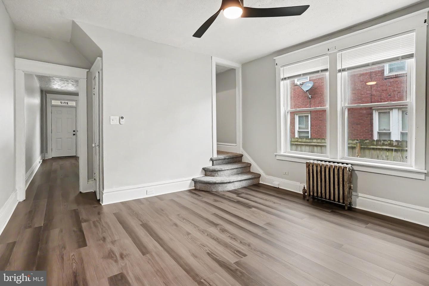2717 Reel St photo 9