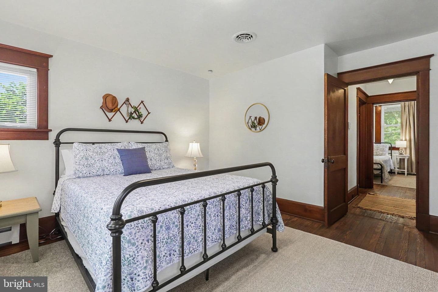 163 E Derry Road photo 10