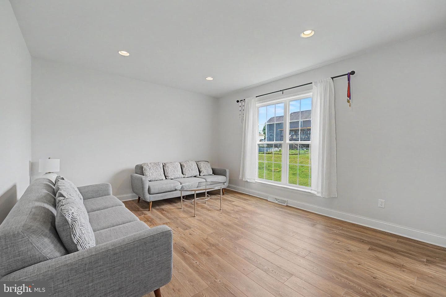 1820 Ethan Drive photo 8