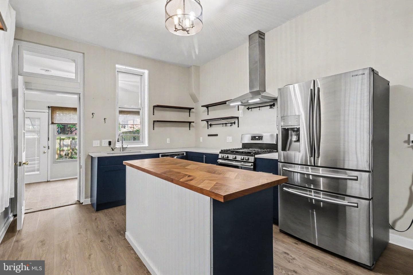 1710 Green Street photo 10