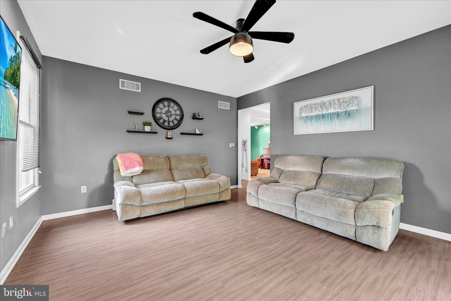 1602 Churchill Road photo 22