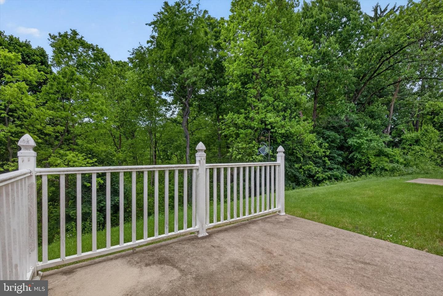 130 Leonard Lane photo 23