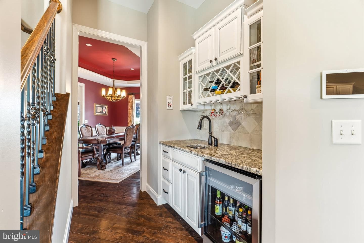 140 Woods Edge Dr photo 35