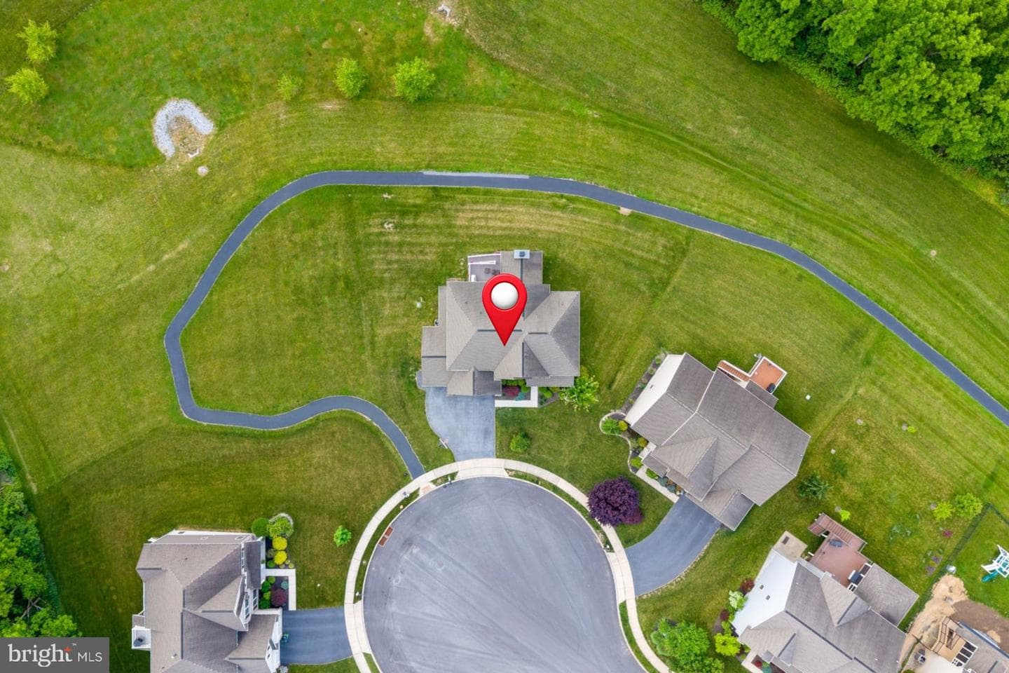 140 Woods Edge Dr photo 86