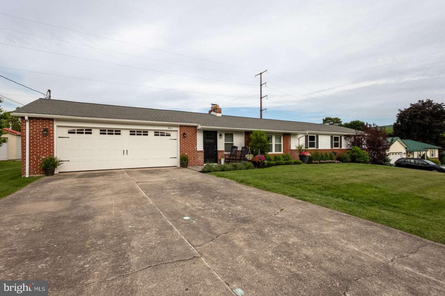401 Shaffer Road photo 3