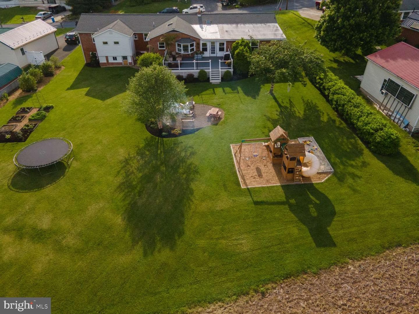 401 Shaffer Road photo 4