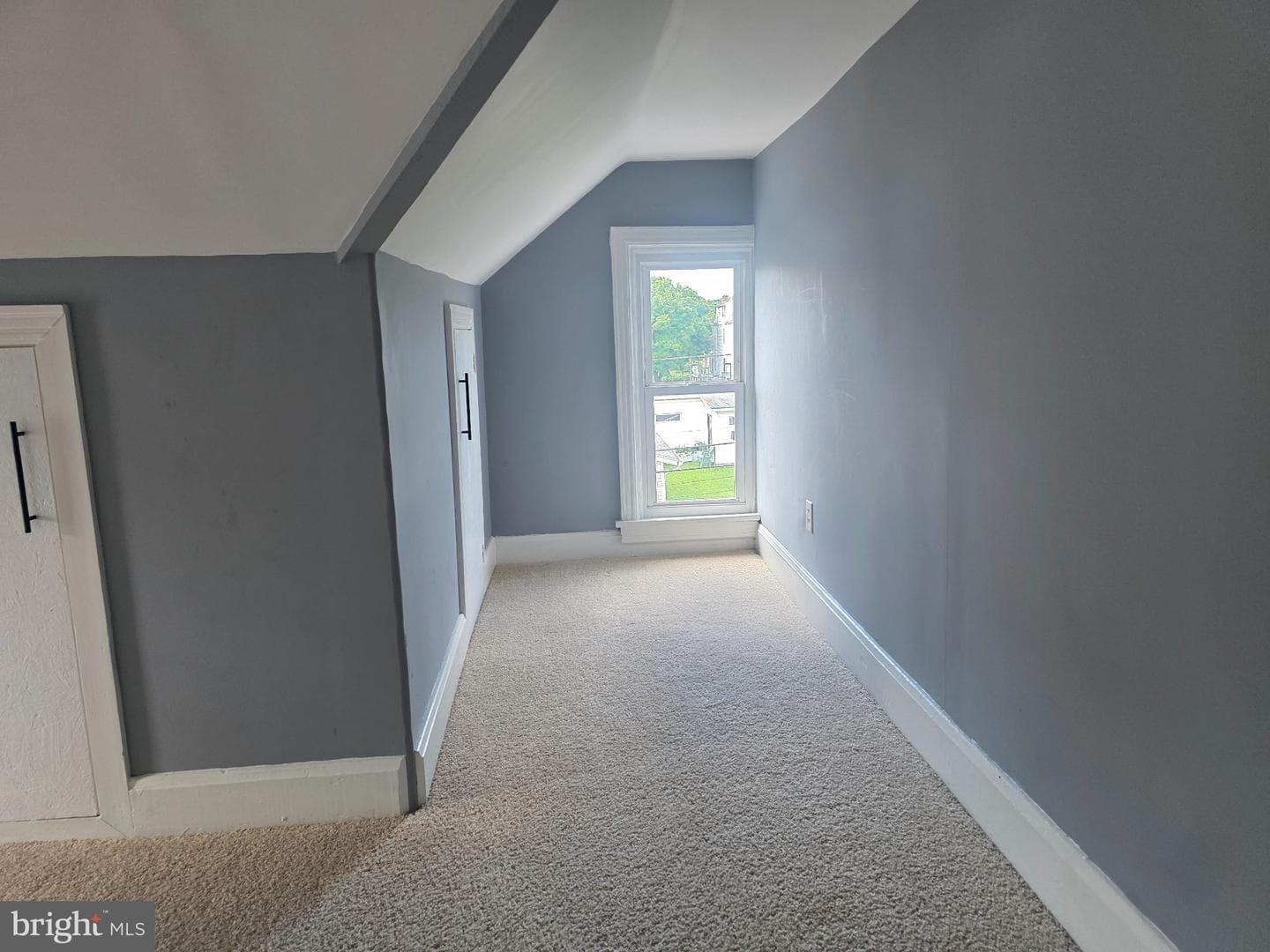 526 Ridge Street photo 17