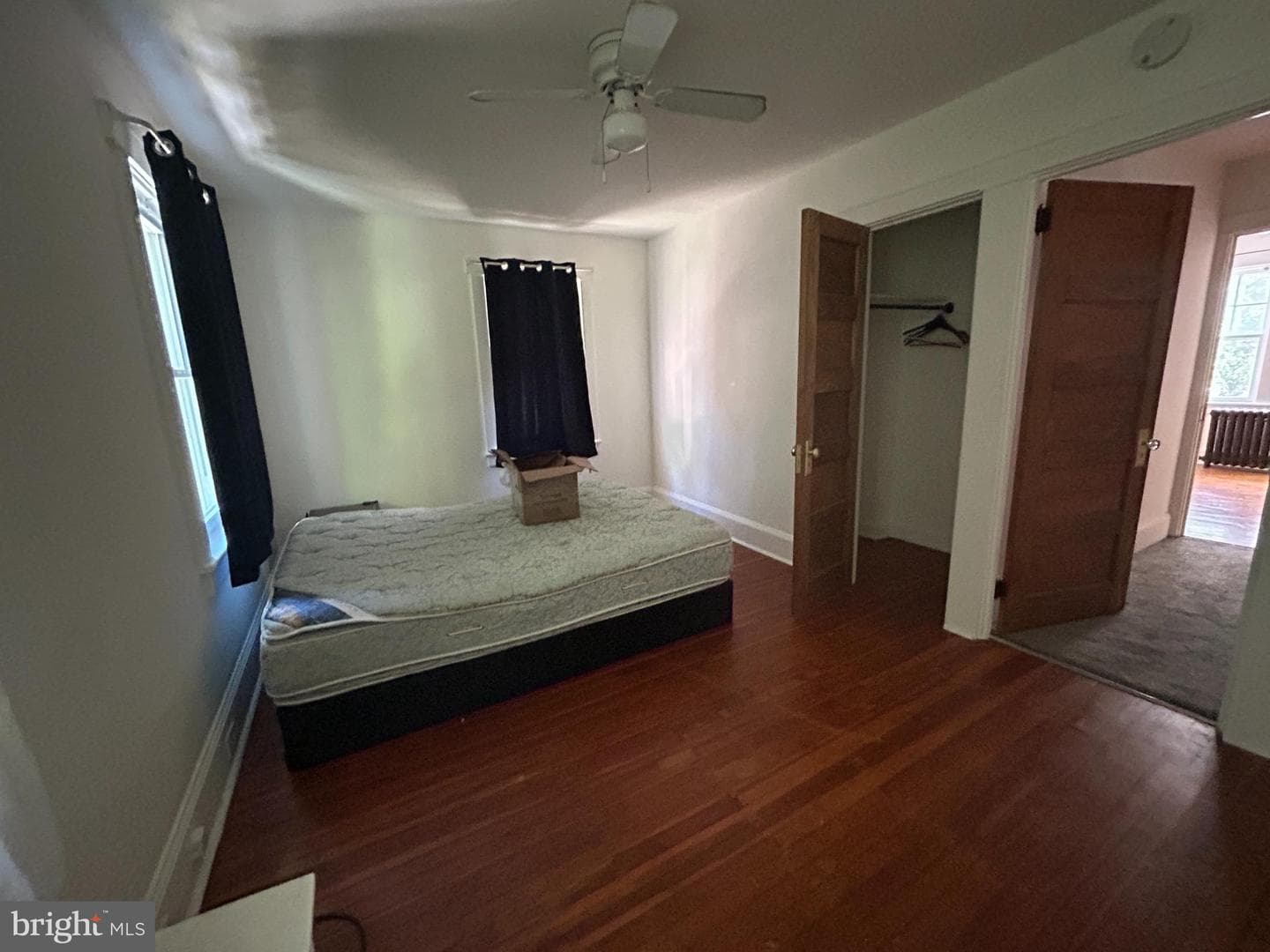 2020 Holly Street photo 4