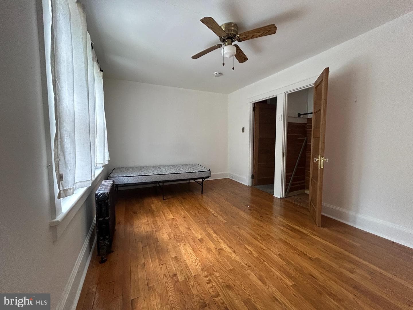 2020 Holly Street photo 6