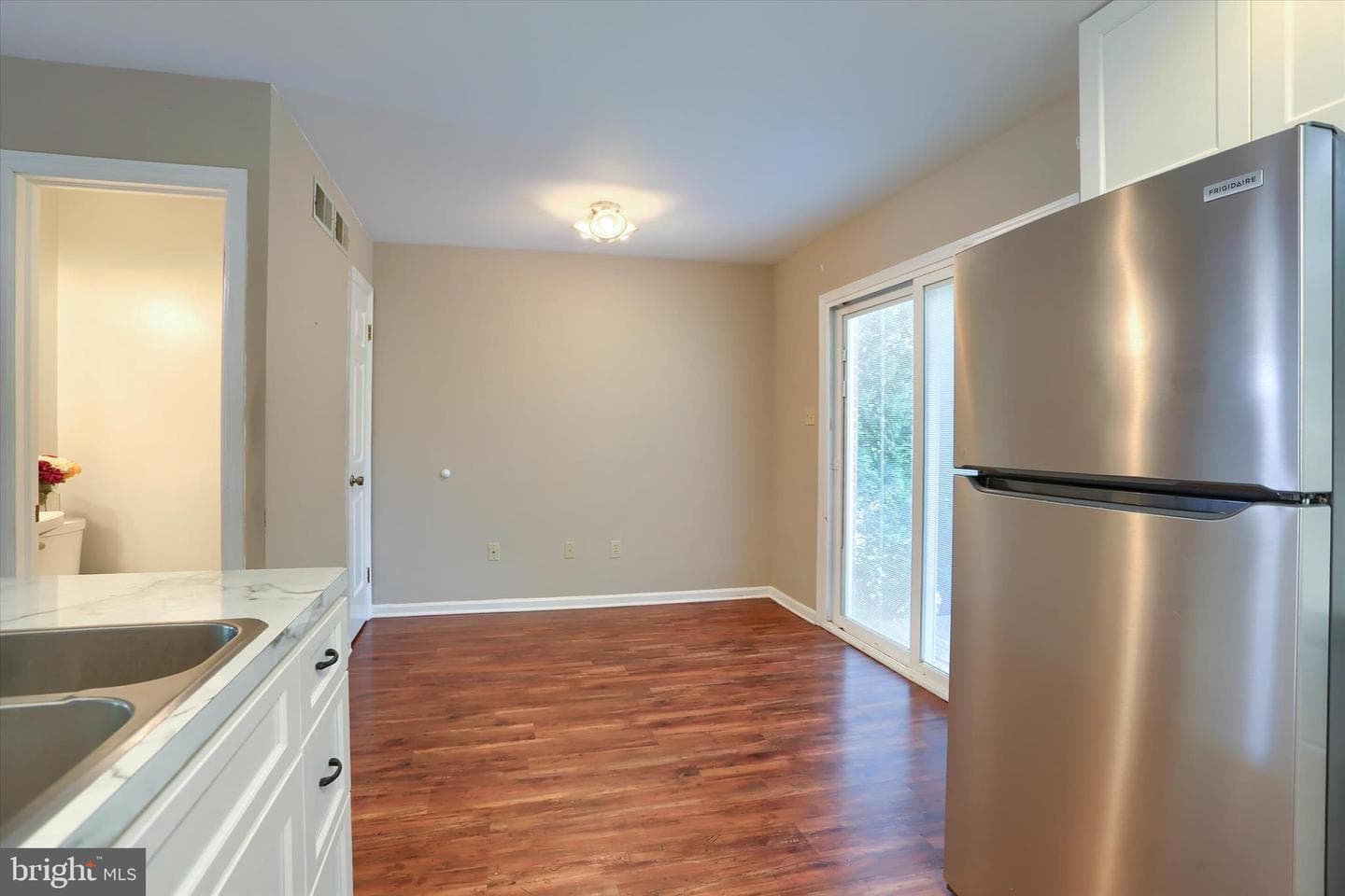 214 Schoolhouse Lane photo 12