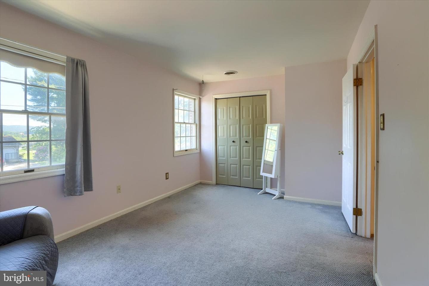 214 Schoolhouse Lane photo 22