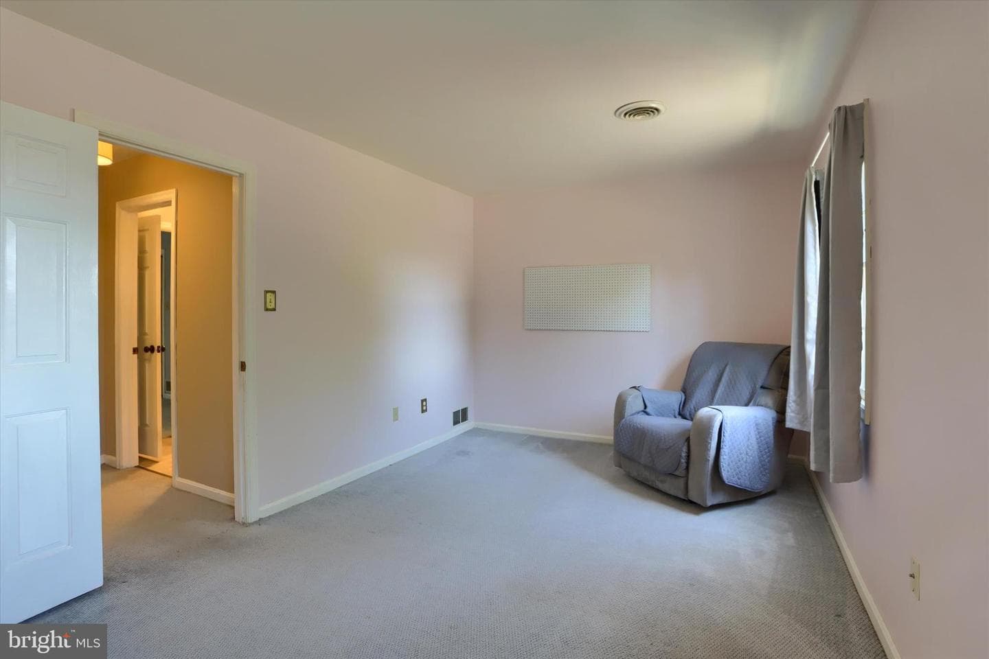 214 Schoolhouse Lane photo 23
