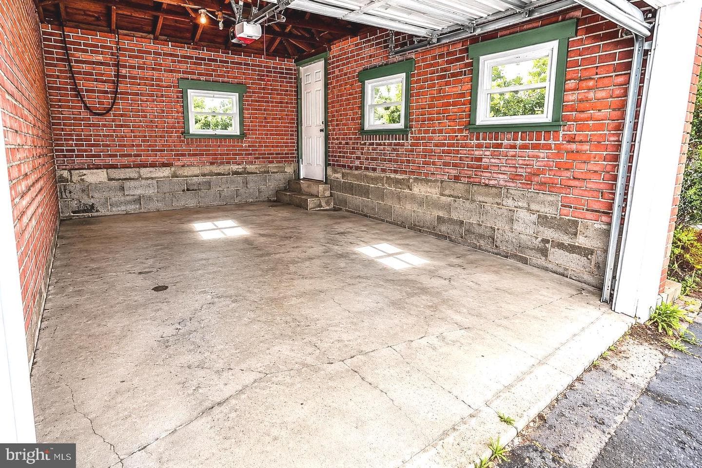 2012 Bellevue Road photo 5
