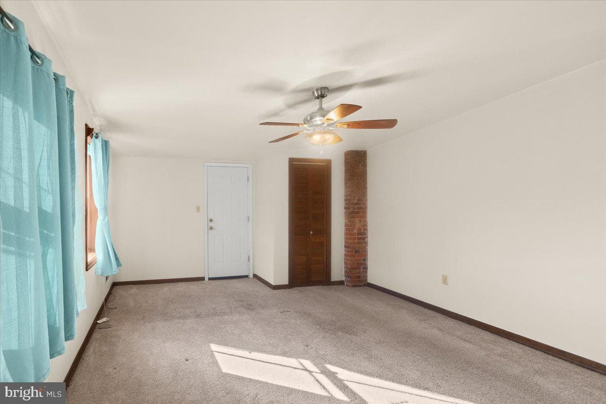418 Boas Street photo 19